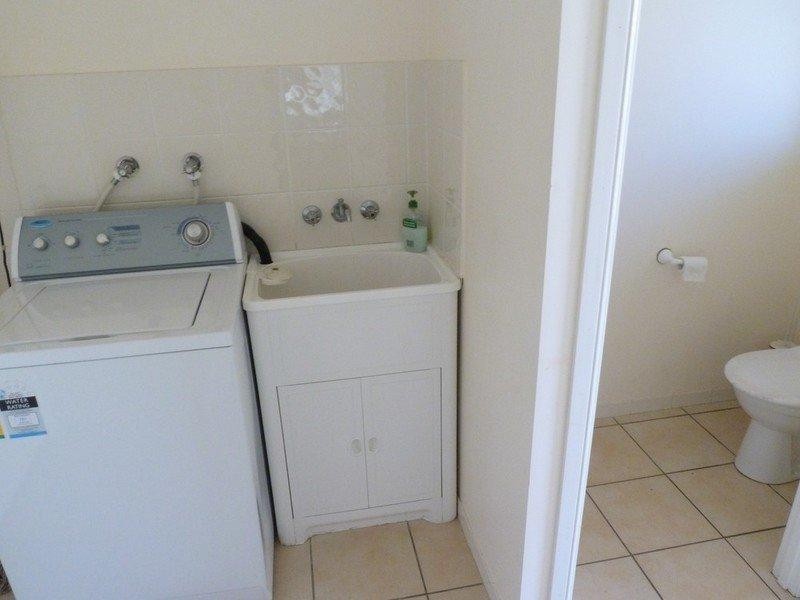 4/6 Megan Place, Mackay Harbour QLD 4740