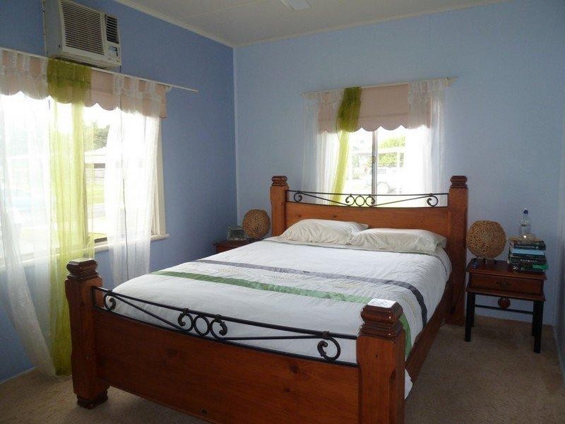 17 Bannister Street, South Mackay QLD 4740