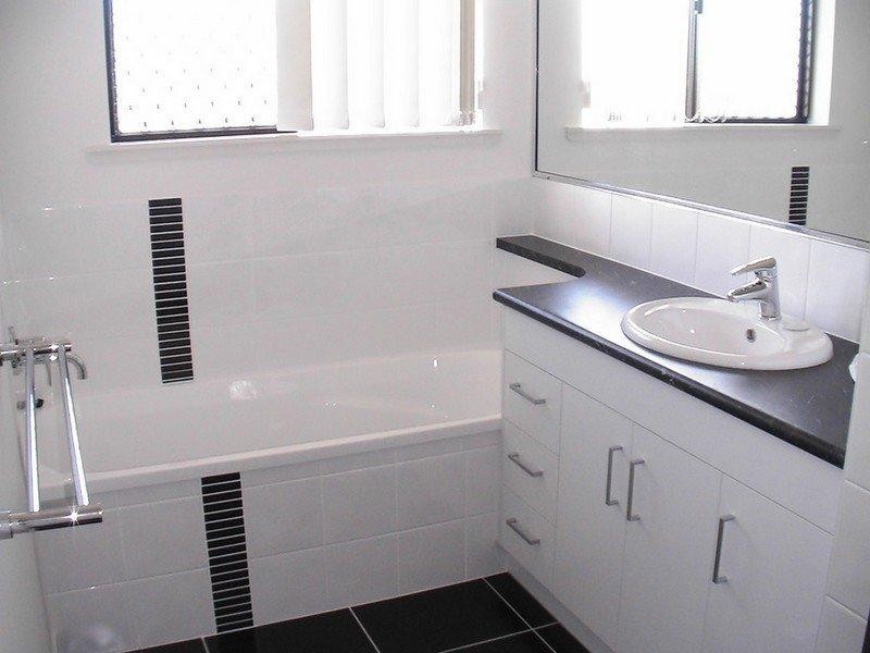 15 Ruddell Close, Marian QLD 4753