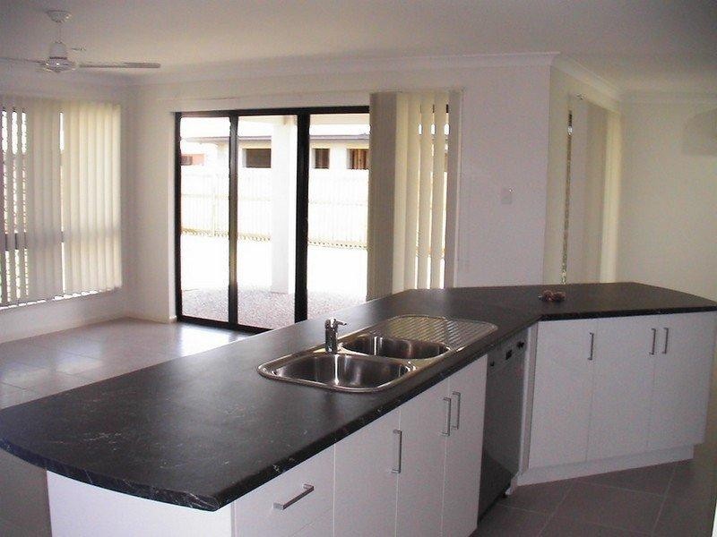 15 Ruddell Close, Marian QLD 4753