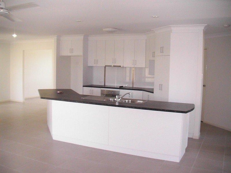 15 Ruddell Close, Marian QLD 4753