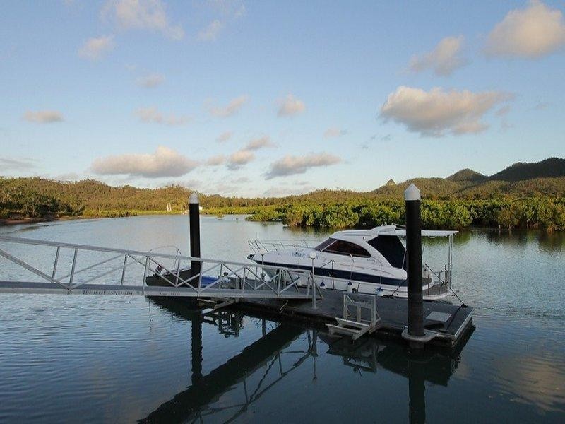 1 Poinciana Avenue, Mackay QLD 4740