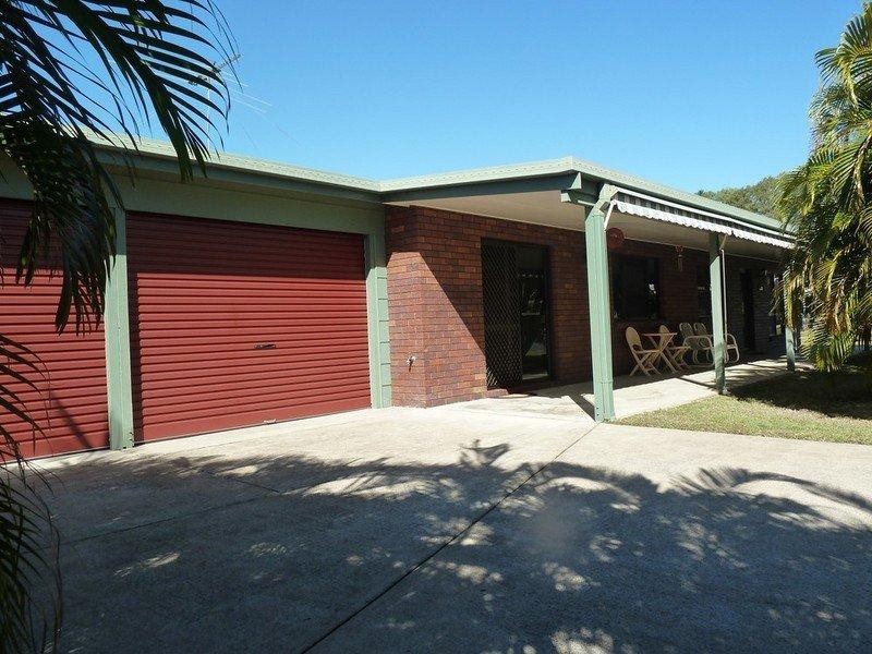 6 Beth Street, Blacks Beach QLD 4740