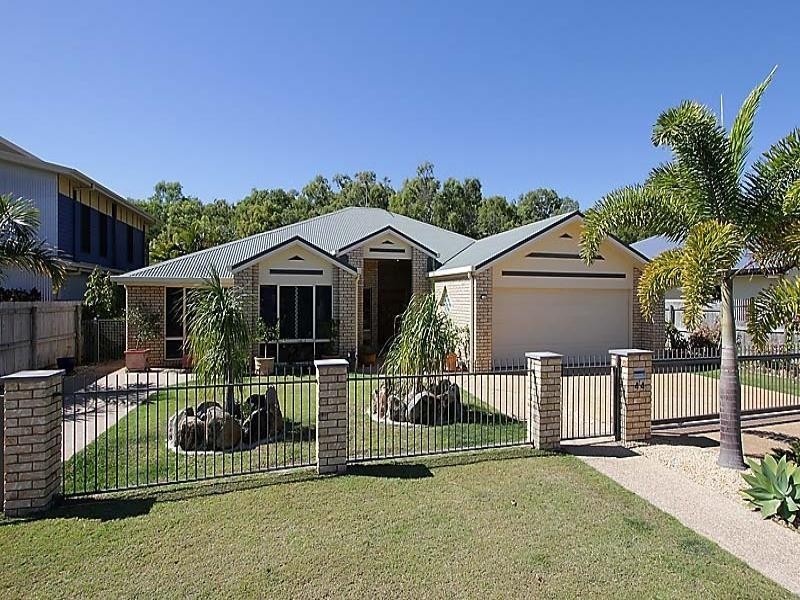 44 Starboard Circuit, Shoal Point QLD 4750