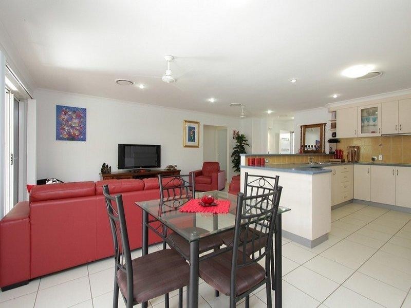 13 Portside Place, Shoal Point QLD 4750