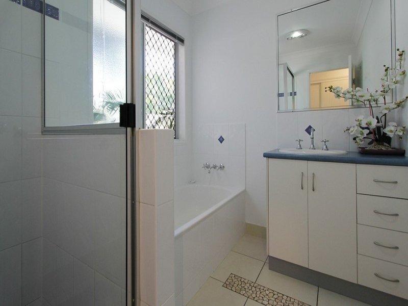 13 Portside Place, Shoal Point QLD 4750