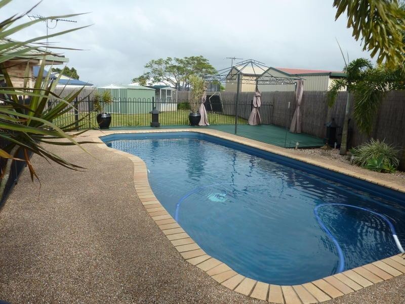 6 Hokins Court, Glenella QLD 4740