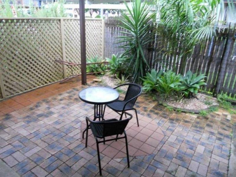 1/107 Shakespeare Street, Mackay QLD 4740