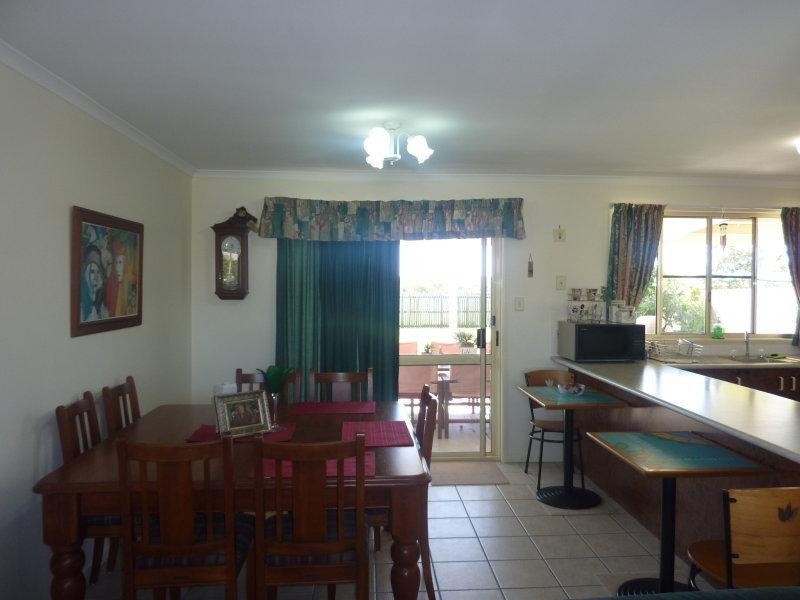 49 Caledonian Drive, Beaconsfield QLD 4740