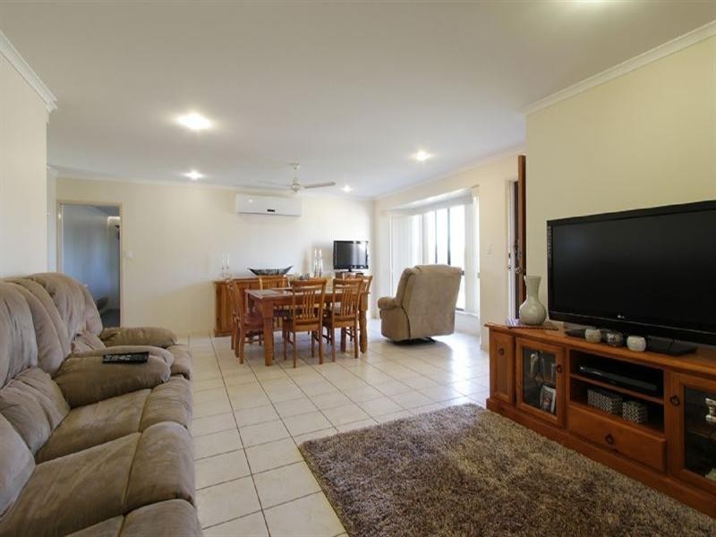 17 Stuart Hindle Drive, Mount Pleasant QLD 4740