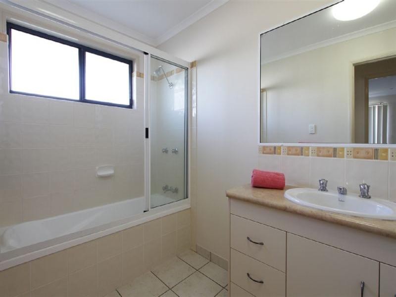 17 Stuart Hindle Drive, Mount Pleasant QLD 4740