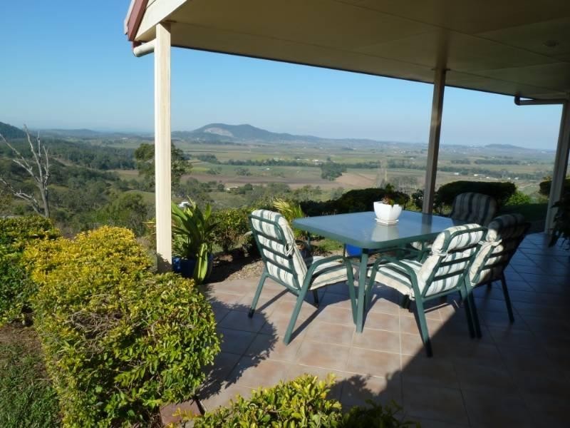 106 Ian Reddacliff Drive, The Leap QLD 4740