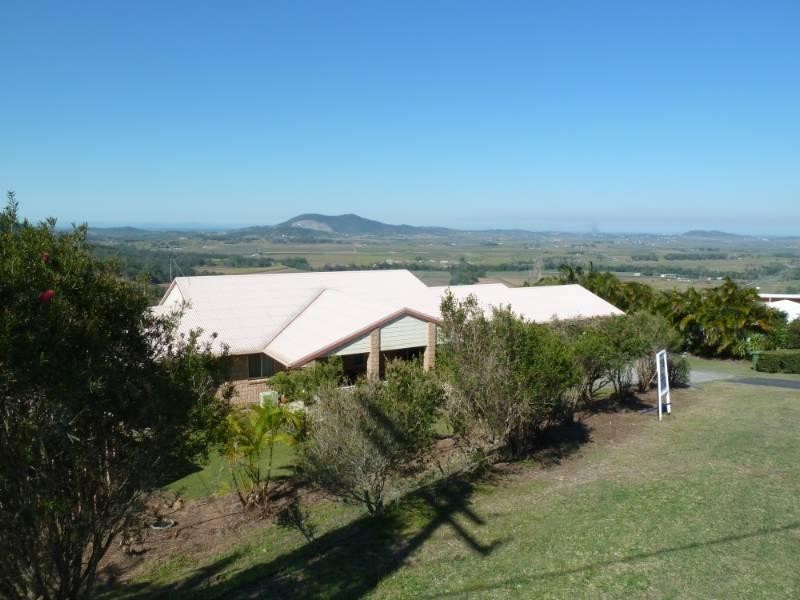 106 Ian Reddacliff Drive, The Leap QLD 4740