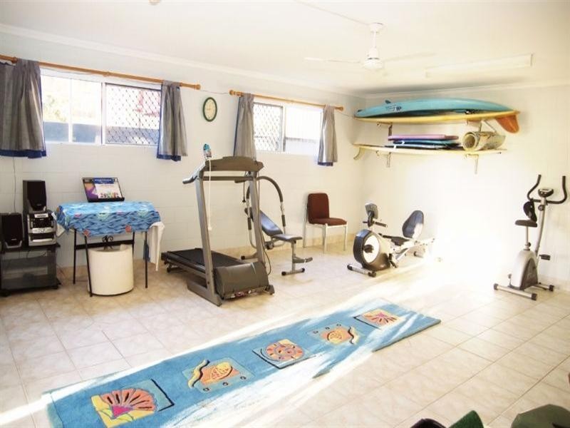 10 Hawk Street, Slade Point QLD 4740