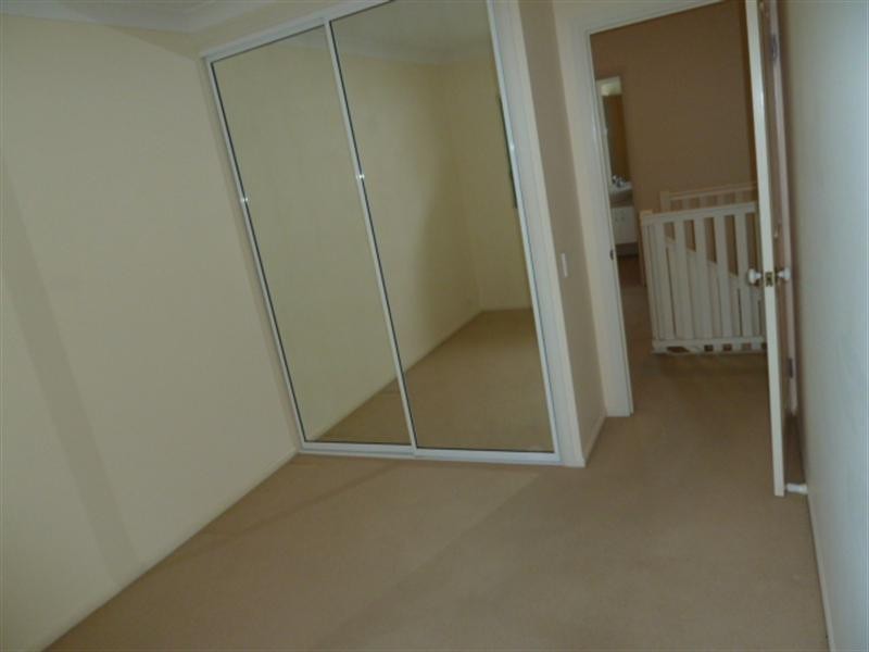 Unit 18/6 Megan Place, Mackay Harbour QLD 4740