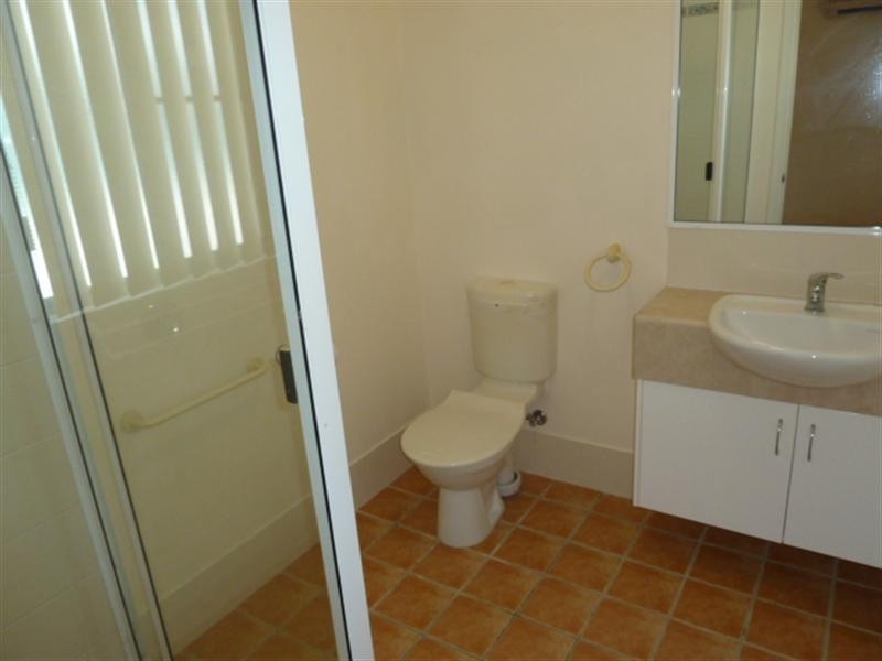 Unit 18/6 Megan Place, Mackay Harbour QLD 4740