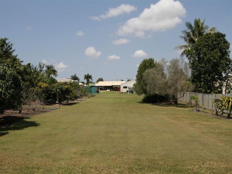 14 Charlmay Court, West Mackay QLD 4740