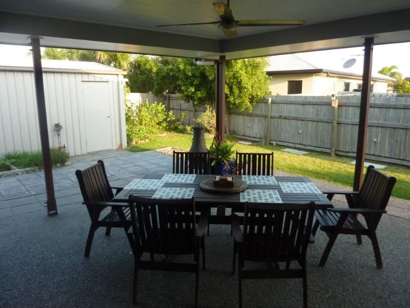 34 Gingham Street, Glenella QLD 4740