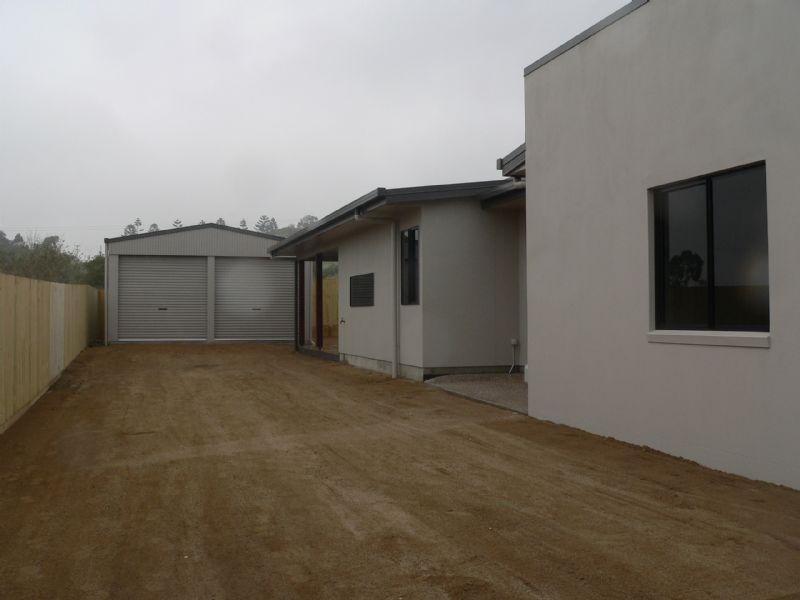 1 McIlwraith Way, Rural View QLD 4740
