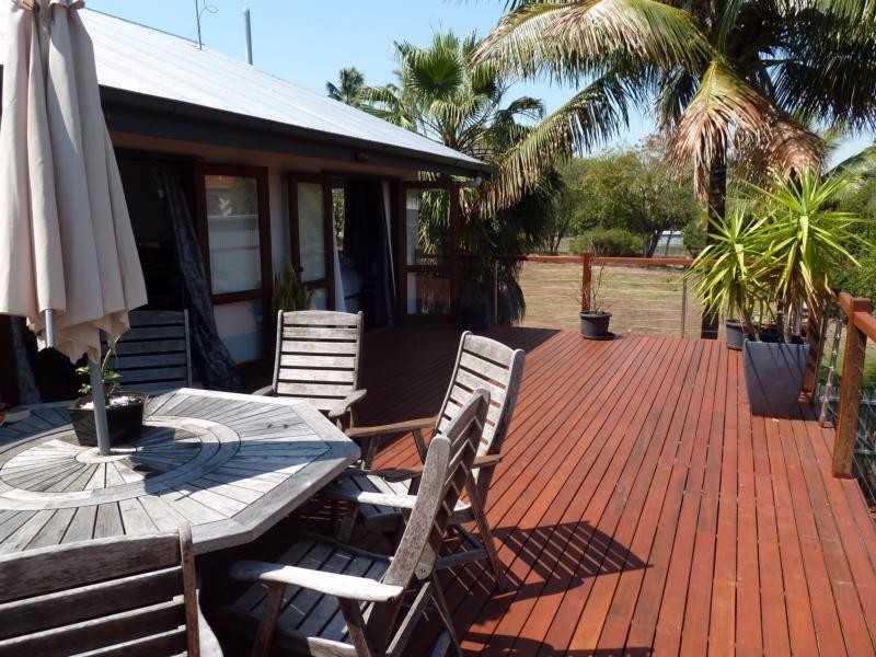 5 Mango Avenue, Eimeo QLD 4740