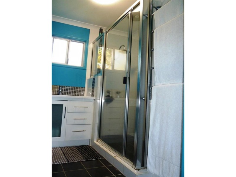 99 Daniel Street, Mount Pleasant QLD 4740