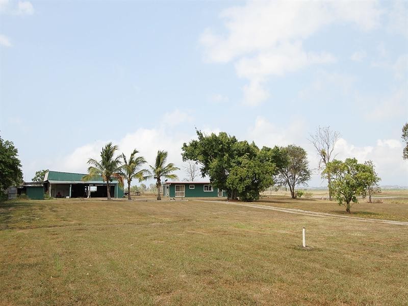 78 Macs Truck Stop Service Road, Balberra QLD 4740