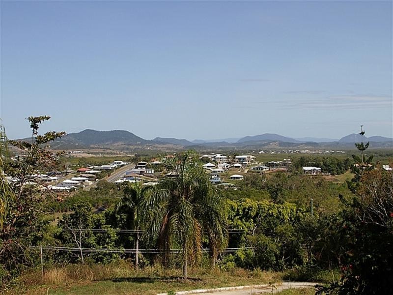 2/16 Ian Wood Drive, Dolphin Heads QLD 4740