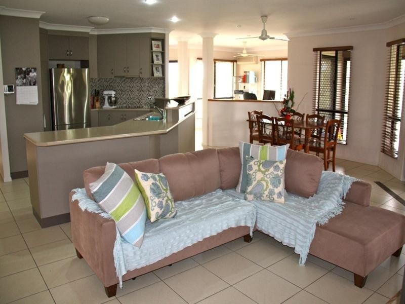 5 Sunset Drive, Erakala QLD 4740