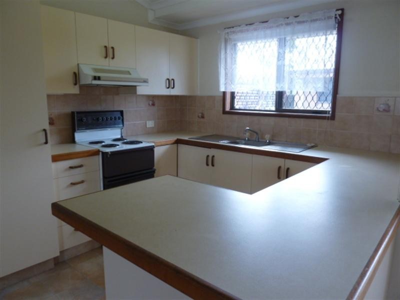 2/10 Trogolby Street, South Mackay QLD 4740