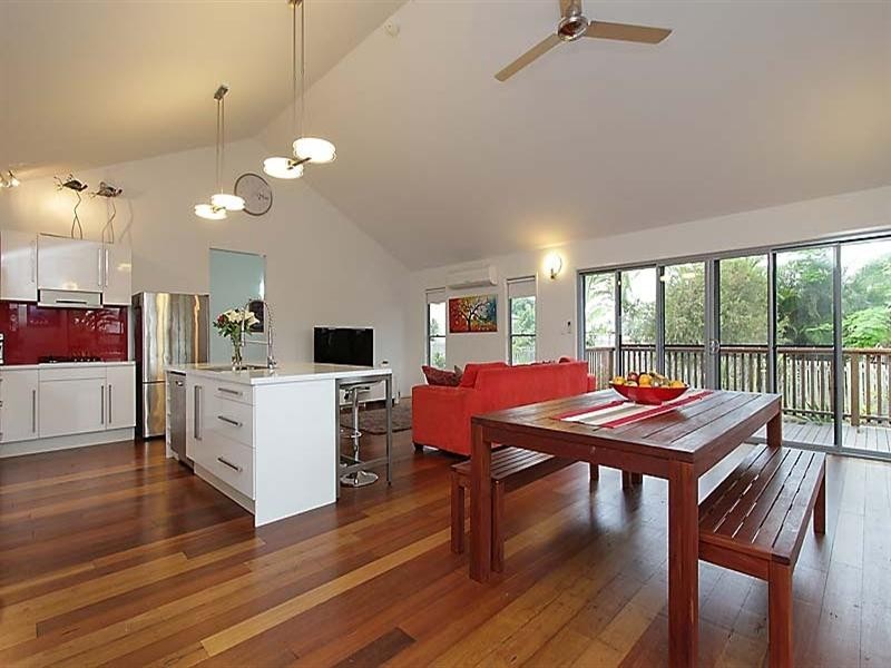 128 Rasmussen Avenue, Hay Point QLD 4740