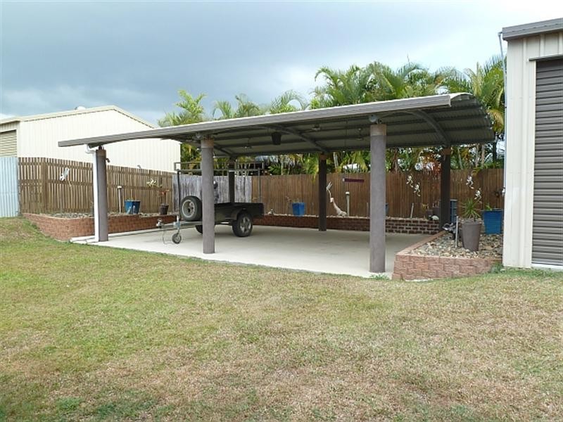 8 St Rita Court, Walkerston QLD 4751