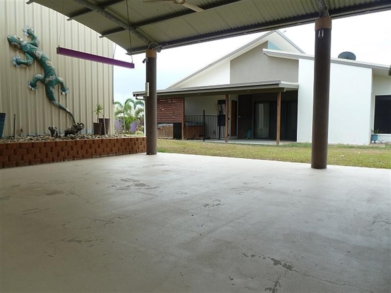 8 St Rita Court, Walkerston QLD 4751