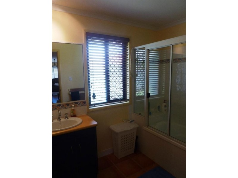 18 Diane Court, Mount Pleasant QLD 4740