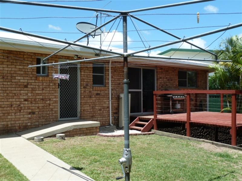 11 Grevillea Drive, Glenella QLD 4740