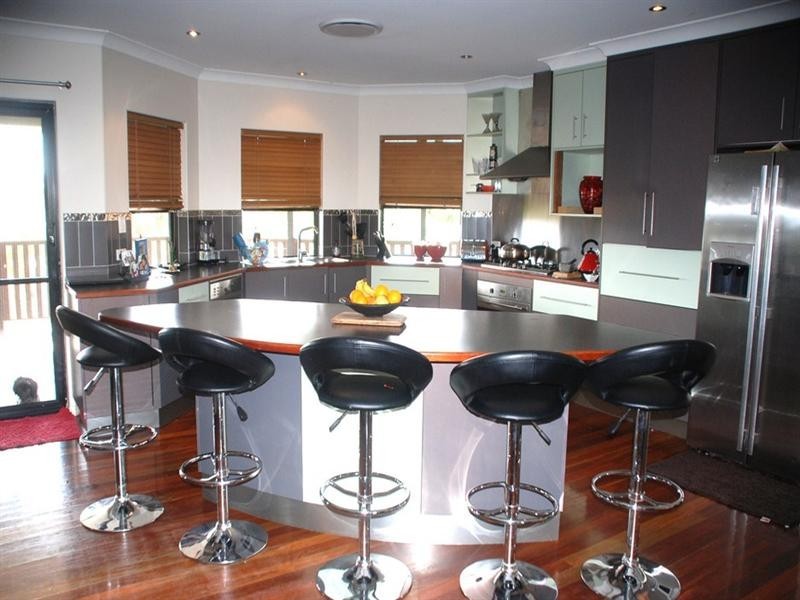 26 Adair Court, Rural View QLD 4740