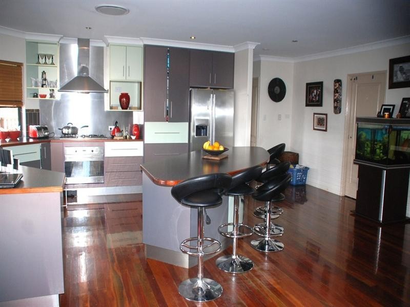 26 Adair Court, Rural View QLD 4740