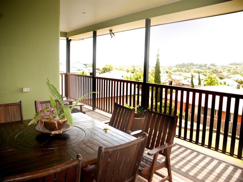 26 Adair Court, Rural View QLD 4740