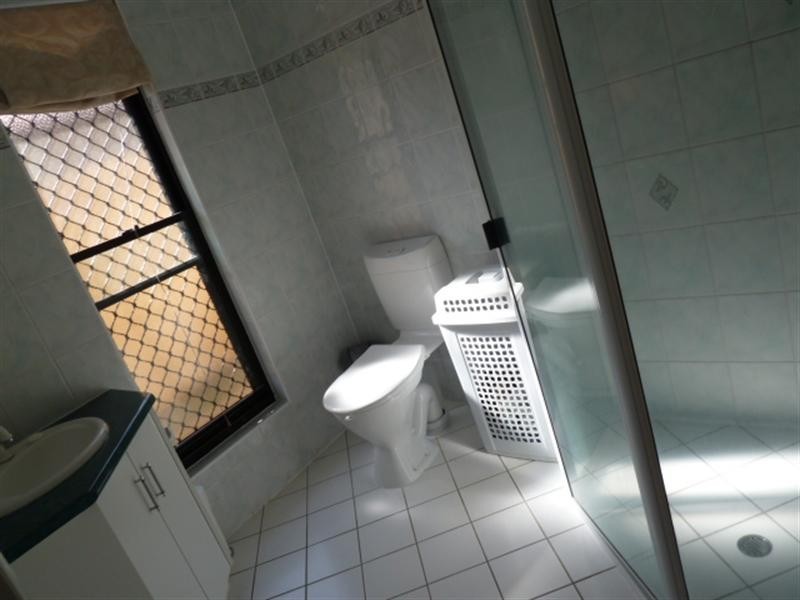 14 Romaine Court, Glenella QLD 4740