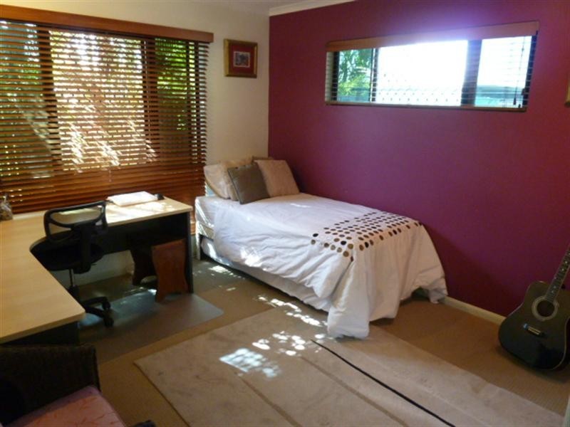 14 Romaine Court, Glenella QLD 4740