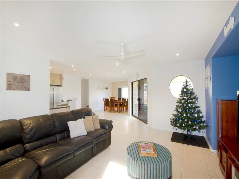 38 Companion Way, Shoal Point QLD 4750