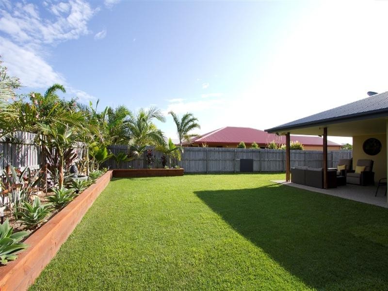 38 Companion Way, Shoal Point QLD 4750