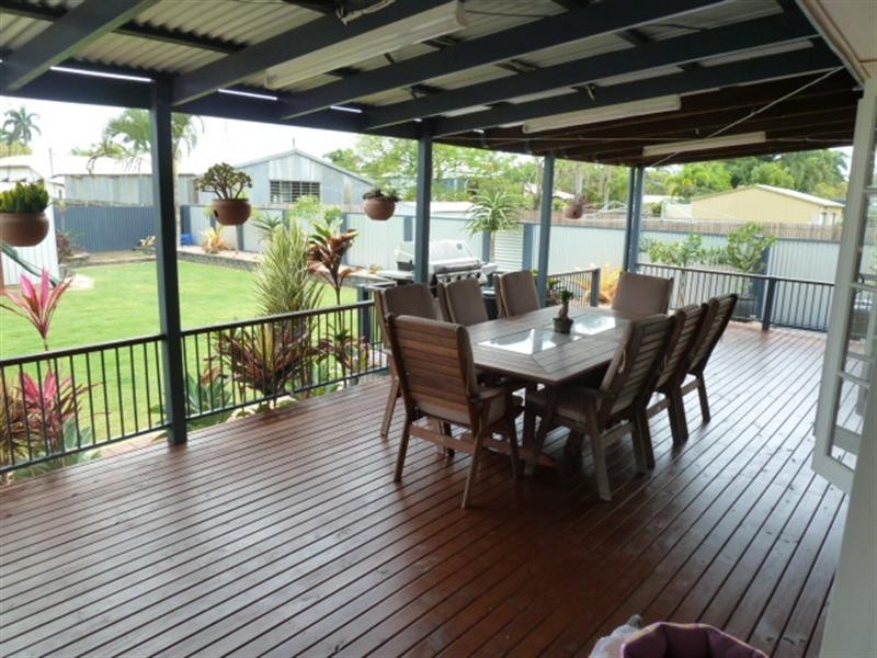 18 Edmond Street, West Mackay QLD 4740