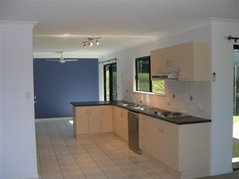 13 Alexander Street, Rural View QLD 4740