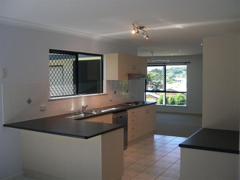 13 Alexander Street, Rural View QLD 4740