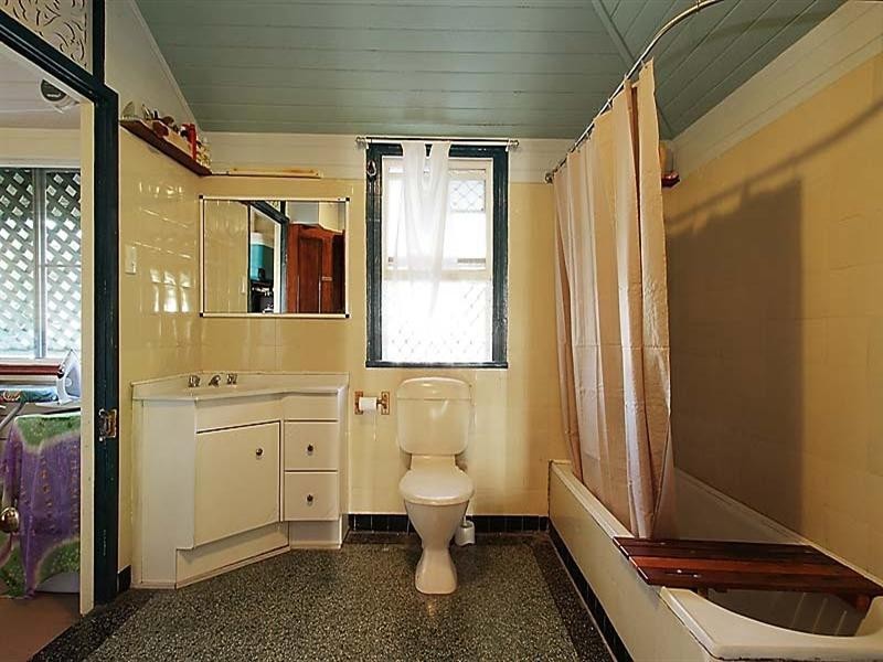 11 Park, East Mackay QLD 4740