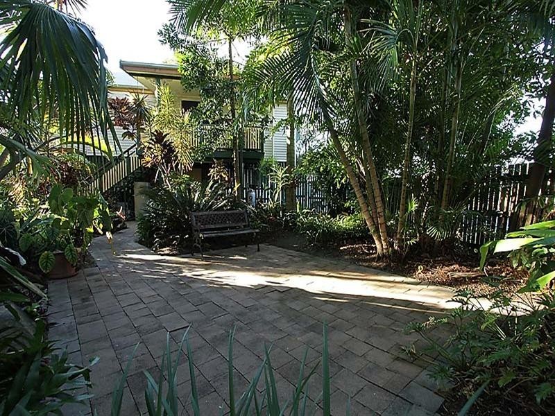 11 Park, East Mackay QLD 4740