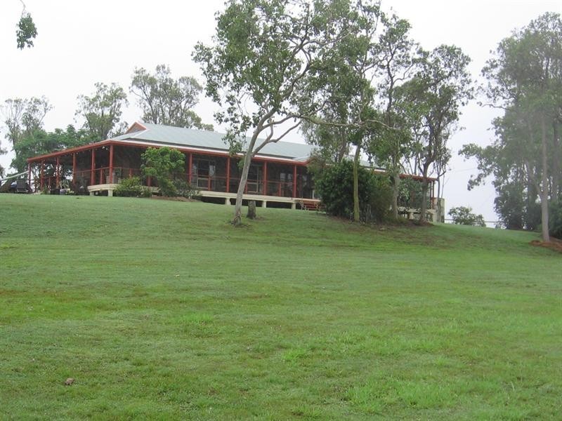 328 Leichhardt Road, Mirani QLD 4754