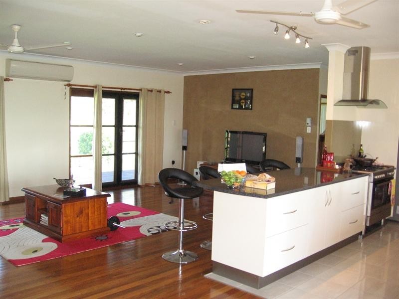 328 Leichhardt Road, Mirani QLD 4754