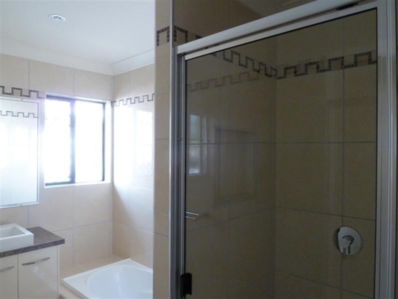 Unit 4, 21 McColl Street, Walkerston QLD 4751