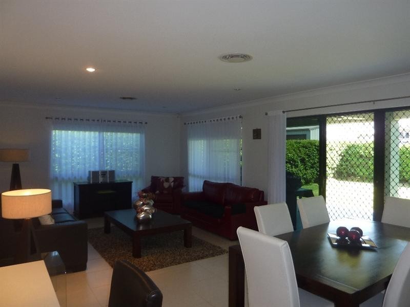 58 Gingham Street, Glenella QLD 4740